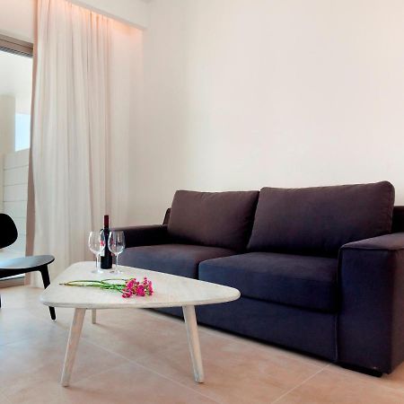 Gold Lagoon Kosher Hotel Paphos Kültér fotó