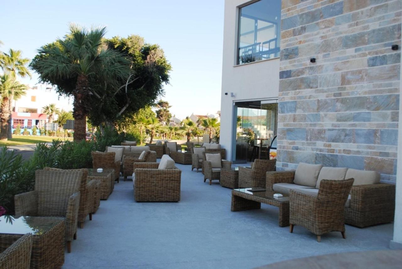 Gold Lagoon Kosher Hotel Paphos Kültér fotó