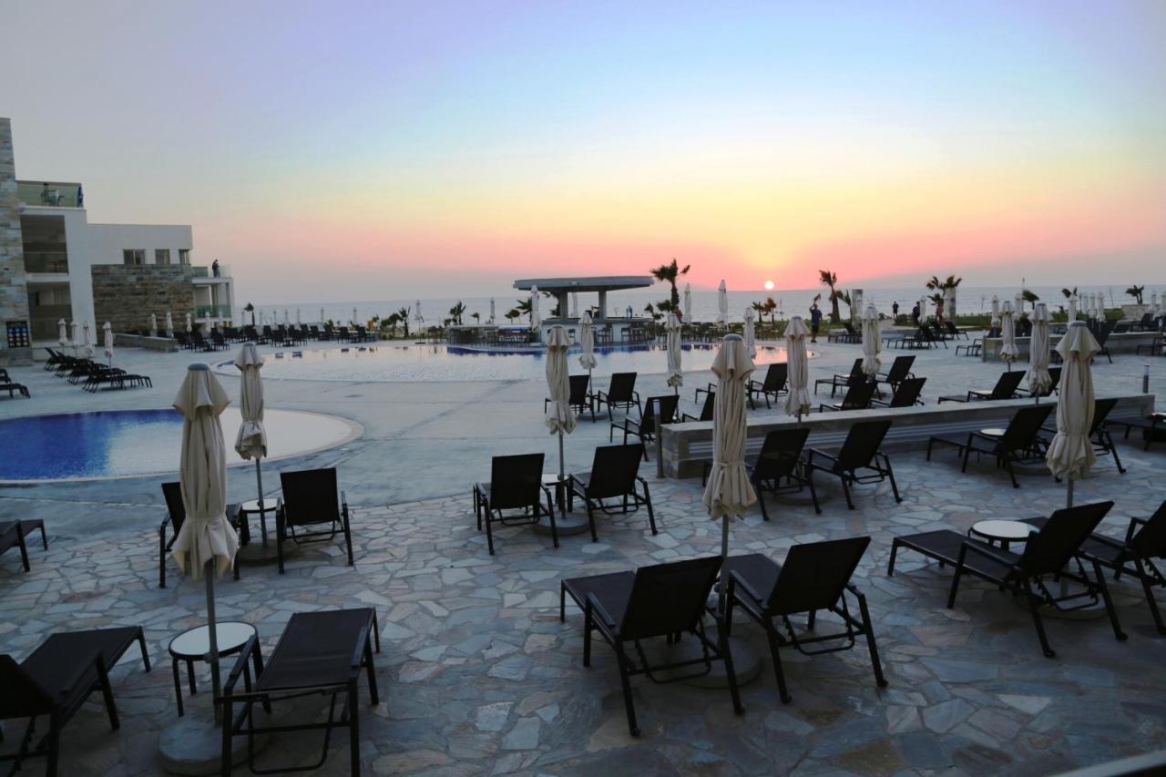 Gold Lagoon Kosher Hotel Paphos Kültér fotó