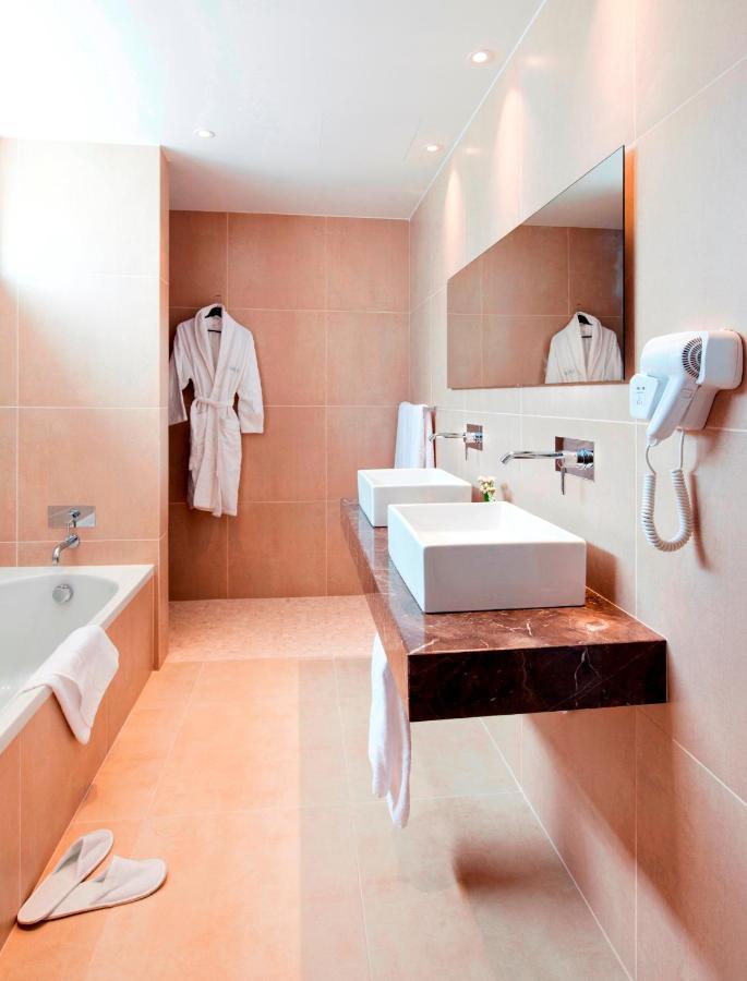 Gold Lagoon Kosher Hotel Paphos Kültér fotó