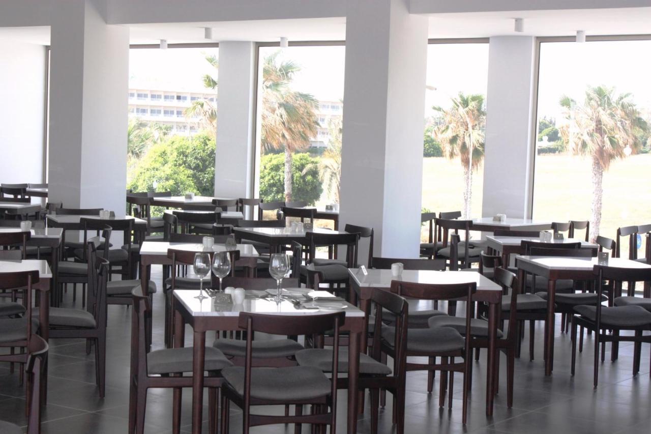 Gold Lagoon Kosher Hotel Paphos Kültér fotó