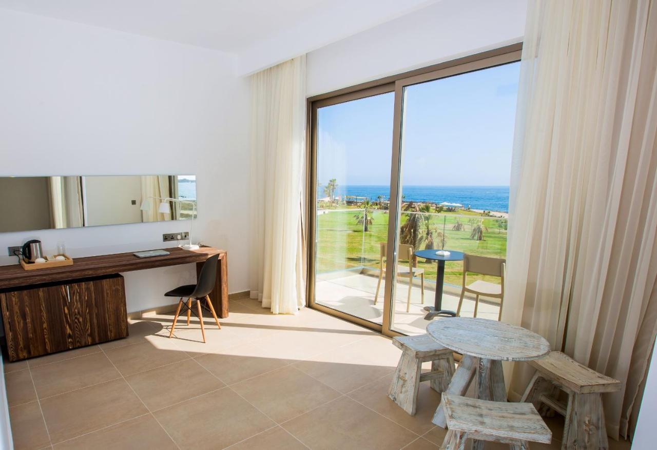 Gold Lagoon Kosher Hotel Paphos Kültér fotó