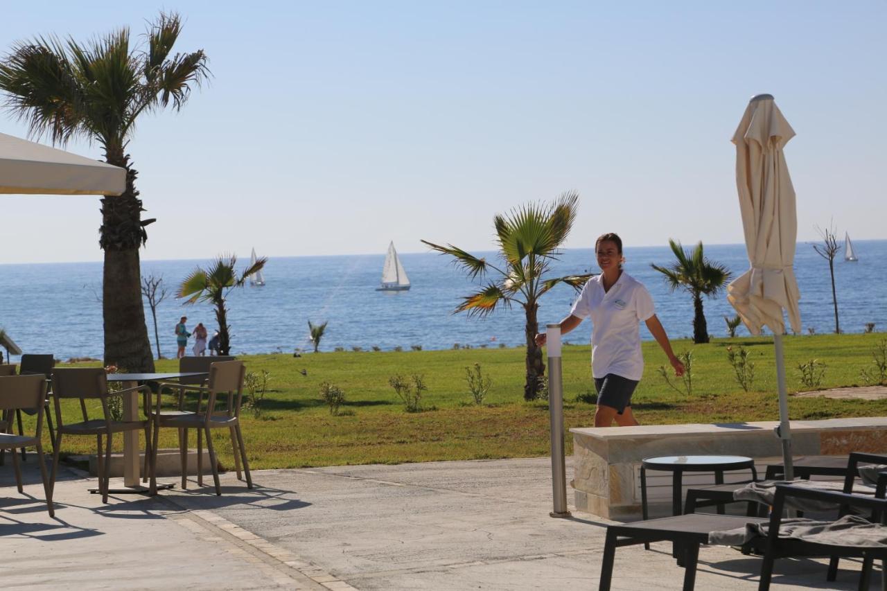 Gold Lagoon Kosher Hotel Paphos Kültér fotó