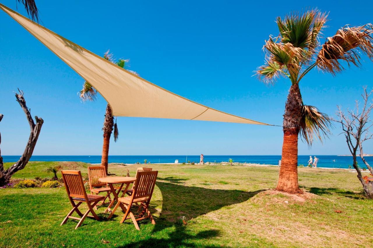 Gold Lagoon Kosher Hotel Paphos Kültér fotó