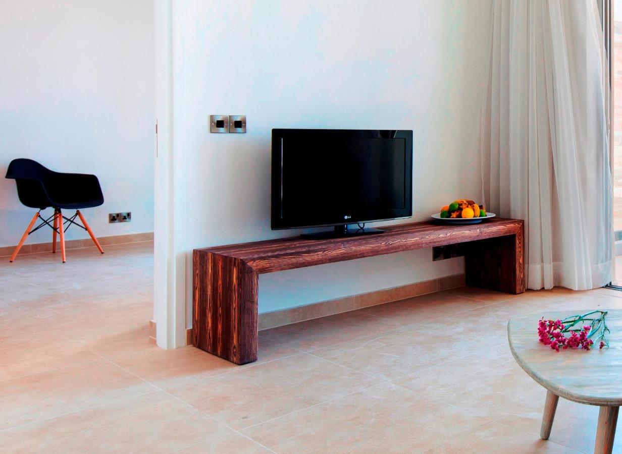 Gold Lagoon Kosher Hotel Paphos Kültér fotó